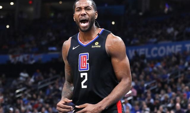 再遭伤病打击！小卡遭遇顽固膝盖炎症或缺席首战