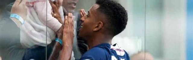 开云体育官网-揭秘：罗德里戈父亲曾踢右后卫 儿子21岁 他37岁