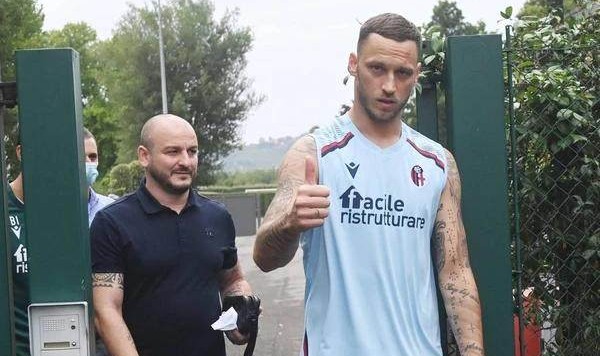 开云-签字！阿瑙正式告别海港加盟意甲 直言：因家庭离开